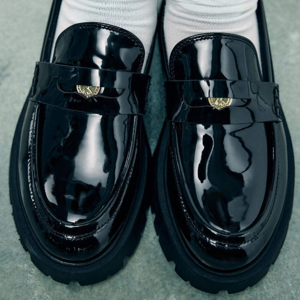 Zara Shiny Patent Penny Loafer Thick Sole Platform Size 39 (Worn Twice)